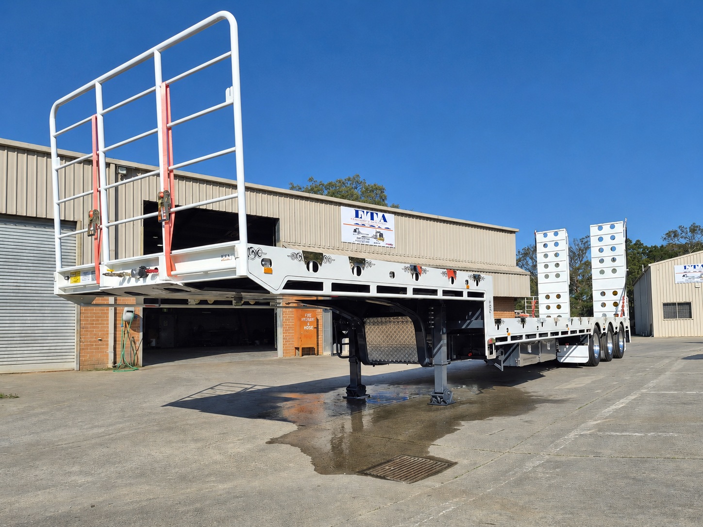 45ft Freightwest Next Gen Drop Deck image 48